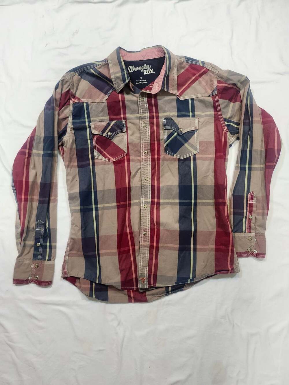 Wrangler 20X Western Shirt Size XL Red Plaid Long Sleeve Pearl Snap